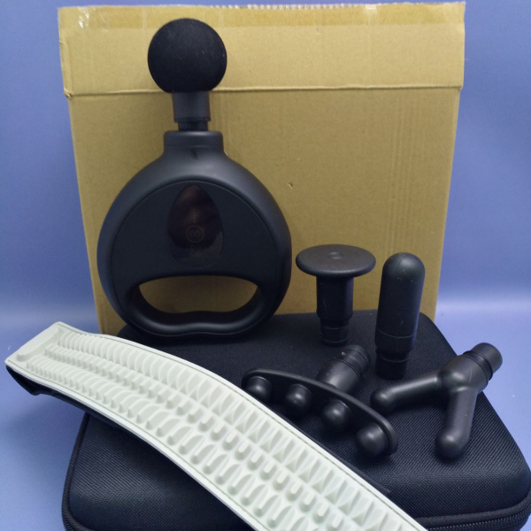 Компактный портативный массажер мышечный с акупунктурной лентой в специальном футляре (5 сменных насадок, 8 скоростей, TYPE-C) С-18 / Массажный перкуссионный ударный пистолет